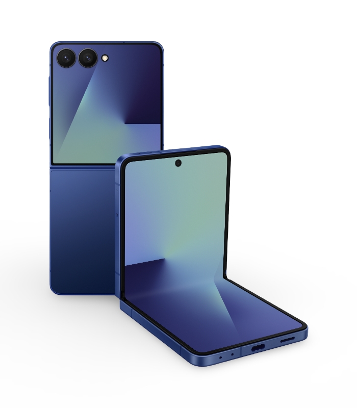 galaxy-zflip7-blueshadow1.jpg